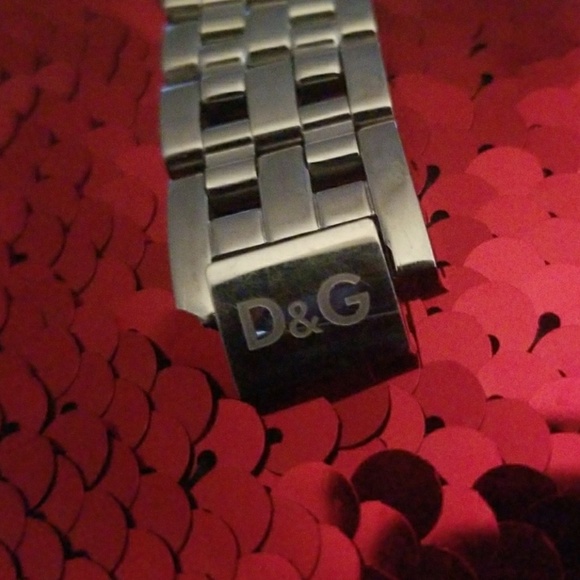 Dolcey & Gabbana Stainless Steel Crystal Watch - Picture 5 of 8